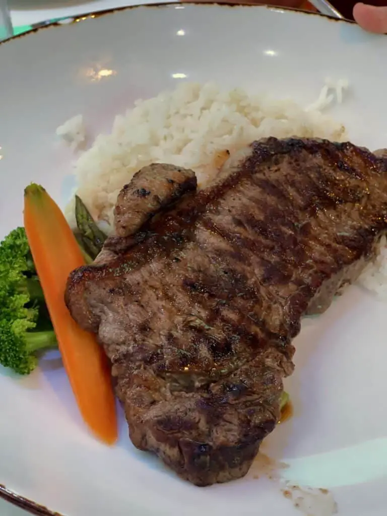 Grilled Grain-fed Sirloin Steak